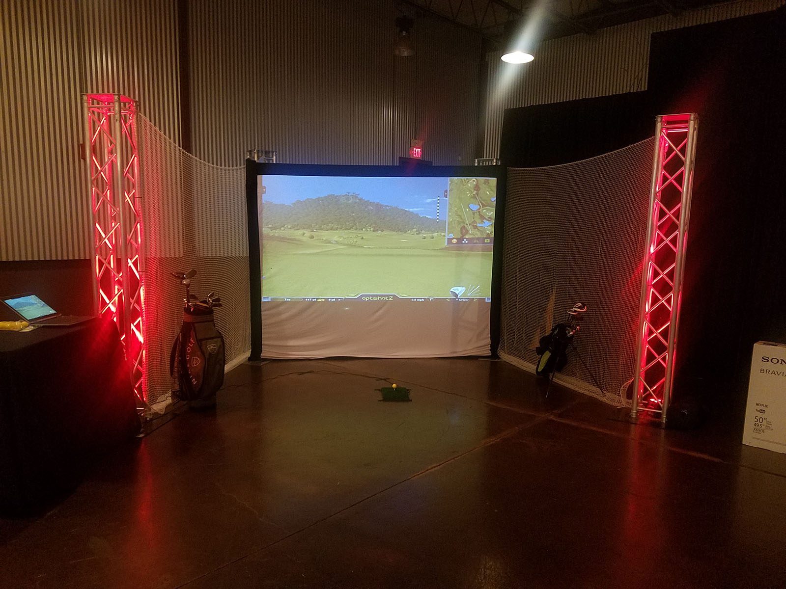 Virtual Golf is an audio visual rental from FADDs Events in Nashville TN